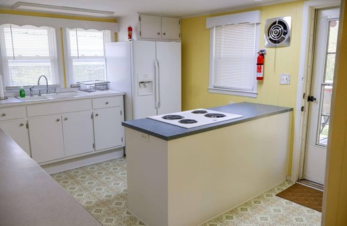 Cajah's Mountain Cottage | Peaceful and Private Cottage with 2-Bedrooms