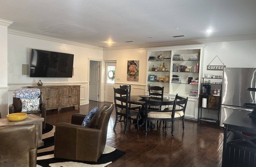 Alachua Apartment | Peaceful and relaxing in the 1-BR Unit with community pool access