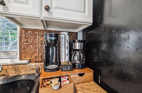 South Sarasota Cottage | Peaceful Cottage Near Siesta Key Beach