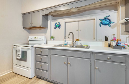 Mims House | Peaceful Home Near Cape Canaveral & River!