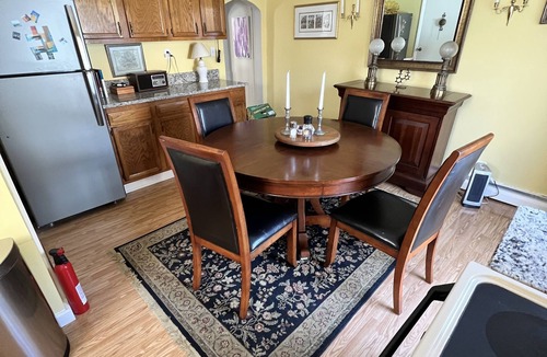 Lambertville House | Peaceful home on the NJ Delaware canal tow path, blocks away to town.