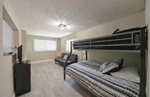 Port Tampa City House | Peaceful in Port of Tampa
