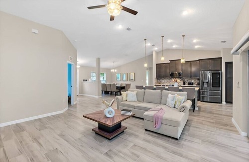 Palm Coast House | Peaceful modern home in Palm Coast near Shopping and Beaches!