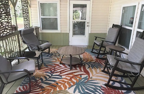 Homosassa Apartment | Peaceful room with kitchenette in peaceful Homosassa w/boat parking on premises.