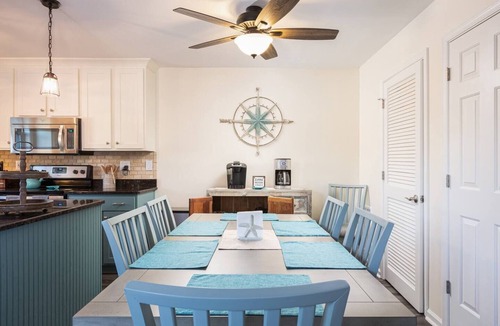 Sea Scape Condo | Pelican's Nook/King Bed/Community Pool-Tennis-PB