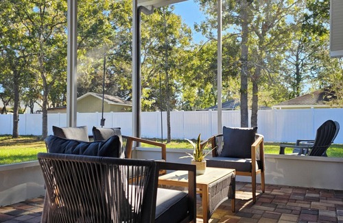 High Point House | Perfect 3-bedroom house with AC in pleasant Spring Hill.