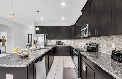 Loughman Villa | Perfect Disney Vacation! Waterpark, Lazyriver!