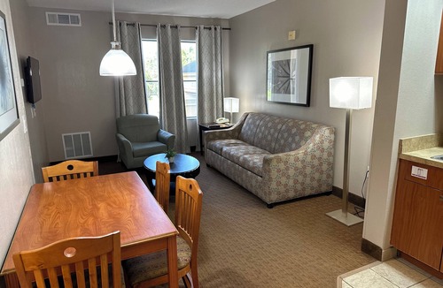 Florida Central Atlantic Coast Resort | Perfect Location Stay Sky 512