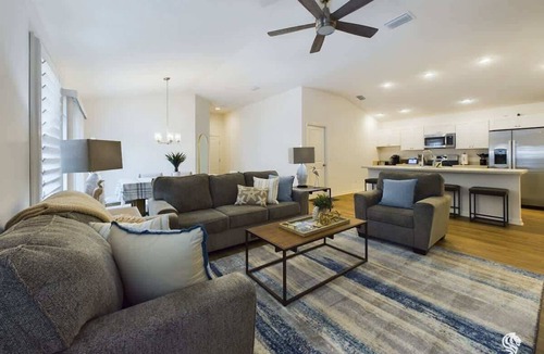 Sumter County House | Perfectly Placed in Moultrie Creek