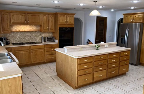 Inverness House | Pet-Friendly Lake View Retreat with Stunning Views & Fun!