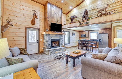 Forest City House | Pet-Friendly Yard! Nature Escape in Forest City