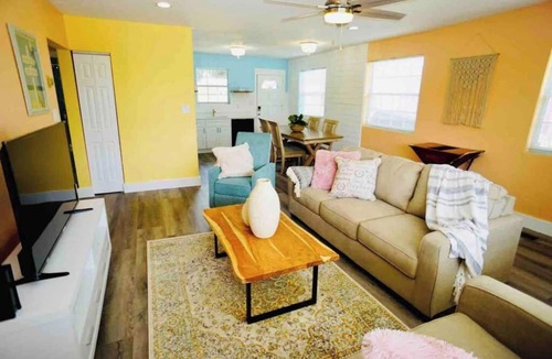 Smith's Memento House | PETS OK! Beach Paradise! Walk to Ocean Center & Beach