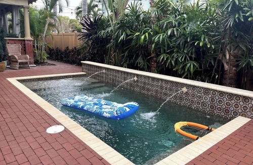 Historic Old Northeast House | Pool House - Rare Gem Downtown St. Pete Oasis
