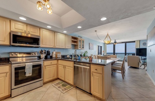 New Smyrna Beach Condo | Premier Views, Top Floor Condo, No Drive Beach