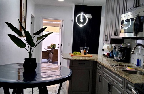 Tampa Apartment | Premium Residence ideal for long stays