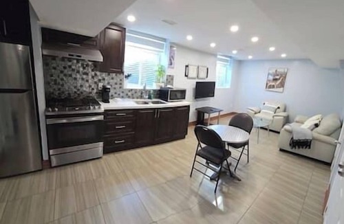 Ajax House | Prestige Accommodation