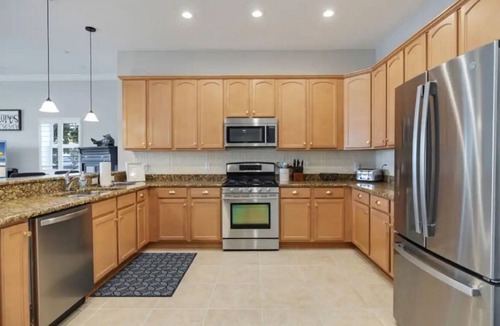 Indian Shores House | Prime Location! XL 4BR 3BA Home, Steps from BEACH, between Clearwater & St Pete!