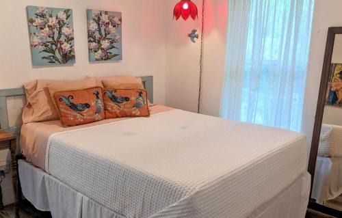 Covington House | Private Beach, secluded!