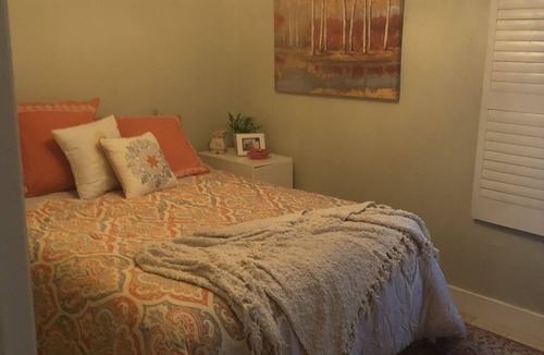 Largo House | Private Bedroom and Bathroom in a Beautiful Pool house.