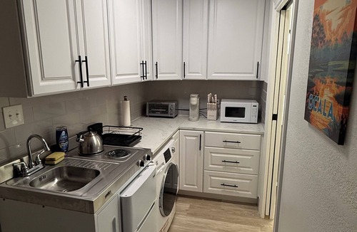 Fellowship Apartment | Private entrance in-law apartment located minutes from WEC-Ocala.