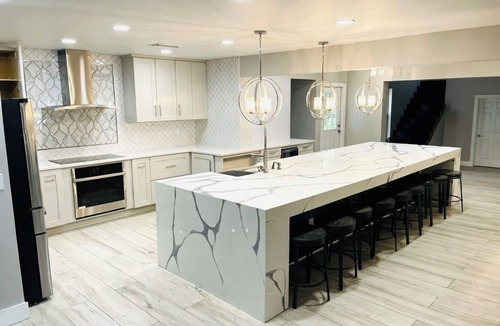 Wesley Chapel House | Private Estate Oasis With Pond+Land+Jacuzzi