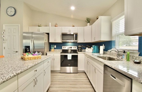 Dunnellon House | Private Family Home! Close to River, fire pit, grill and game room!