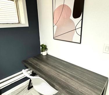 Irvington Apartment | Private Lower Level 1BR Suite - 2 Queen Beds - 10m-EWR - 25m NYC
