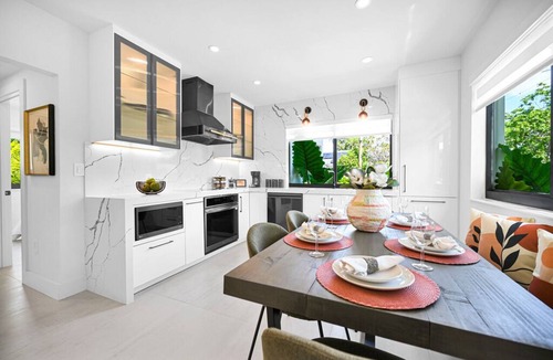 Seybold Apartment | Private Miami Getaway mins from Wynwood, Design District, Midtown & South Beach