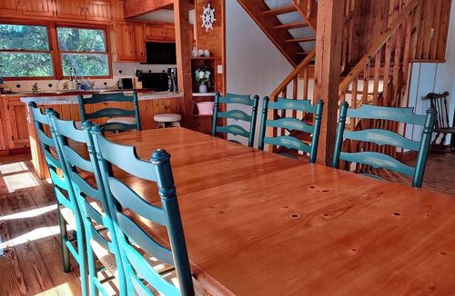 Corolla Cottage | Private, Ocean Side, Walking Distance to Beach