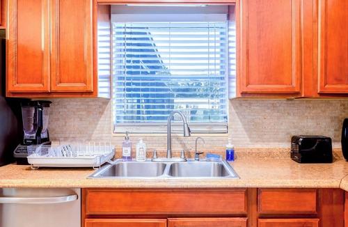 South Bradenton House | Private Pool Boat/RV Park Pets OK 500MB WiFi Near to IMG & AMI