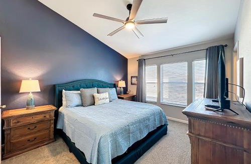 Windsor Hills House | Private Pool Disney Townhome - Walk to Water Park
