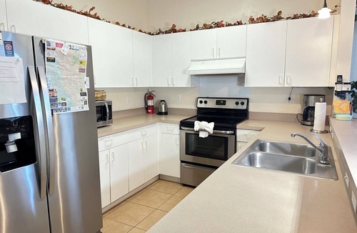 Gulf Gate Estates Villa | Private Pool Home Near Siesta Key