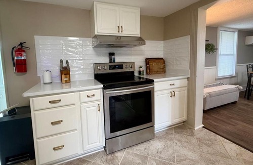 Mount Jackson House | Private Pool HotTub Sauna Wineries Hikes