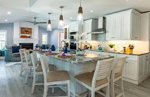 Bradenton House | Private Pool/Spa Home, Game Room & More! Min to AMI Beaches⚓