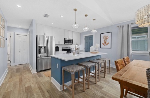 Jacksonville Beach House | Private Pool + Golf Cart | 1 Mile to Beach