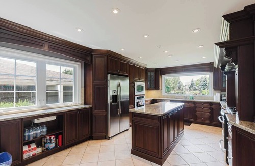 Niagara Falls House | Private Riverfront Estate | Pool Hot Tub BBQ