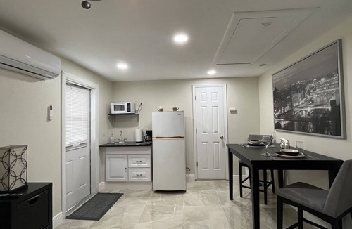 Citrus Park Apartment | private room
