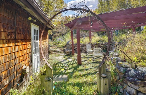 Town of Beekmantown Cottage | Private Yard & Deck: Adirondack Cabin Retreat!
