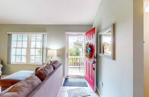 Santo Domingo House | Professionally decorated home in great location