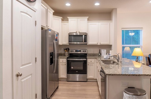 Thomas Drive House | PUBLIX SPORT-POOL-BEACH CLOSE-TOWNHOUSE