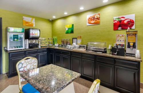 Covington Hotel | Quality Inn Covington Downtown