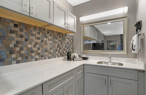 Simpsonville Hotel | Quality Inn Simpsonville - Greenville
