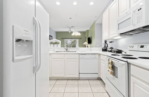 Bahama Bay Condo | Quiet and Cozy Private Resort Condo in Bahama Bay