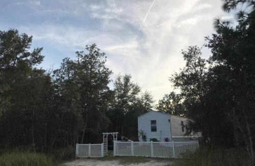 Fellowship House | Rainbow Springs Private 4 acre Country Retreat
