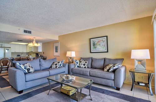 North Redington Beach Condo | Ram Sea 102 is a Silver 1- bedroom 1 bath Gulf Front Condo