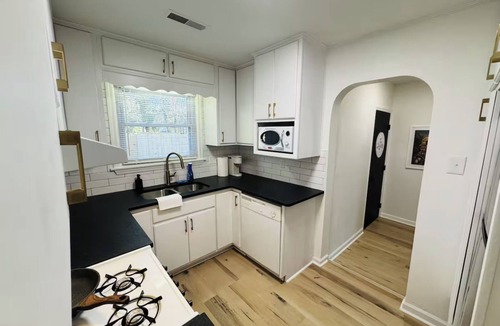 Augusta House | Redbud: Waterfront, Augusta Canal, 3BR, king bed