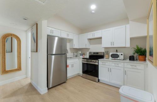 Parsuns To Cocoa Beach Apartment | Reef Retreat