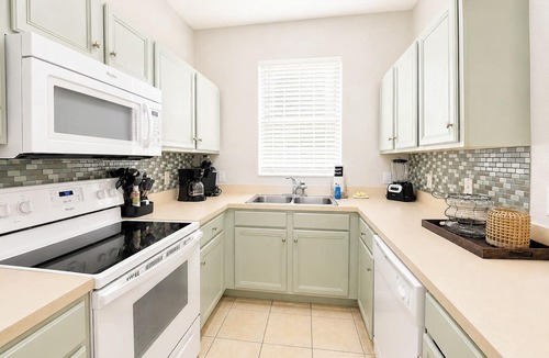 Wellington House | Regal Palms Town Home Close to Theme Parks