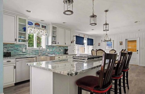 Dewey Beach House | Rehoboth Beach spacious house w/private pool, hot tub, close to beach