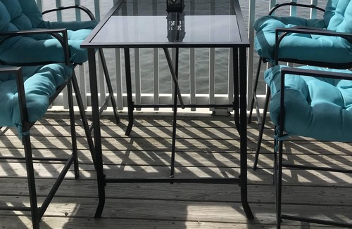Coquina Key Condo | Relax and enjoy the water view. Close to Beaches, Museums and Attractions